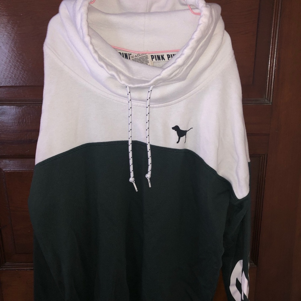 pink sweatshirt